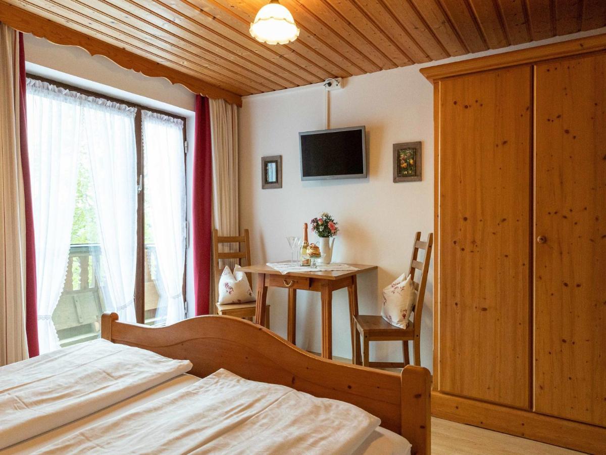 Straeublhof Farm stay *